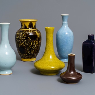 Six various Chinese monochrome vases, 19th C.