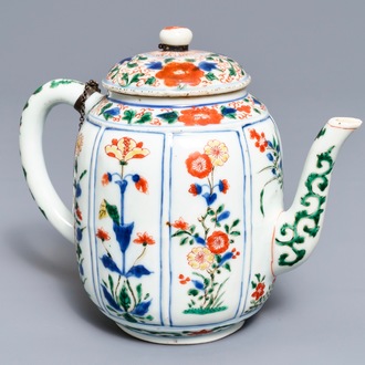 A large Chinese famille verte melon-shaped teapot and cover, Kangxi