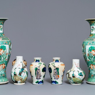 Six vases en porcelaine de Chine famille rose et verte, 19ème