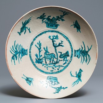 A Chinese Swatow dish with a deer, Ming