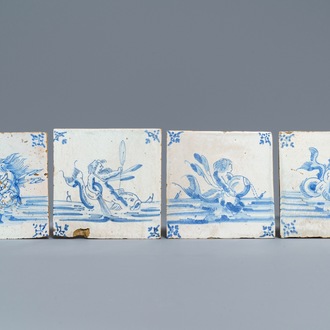 Quatre carreaux en faïence de Delft bleu et blanc à décor de monstres marins, Gand, fin du 17ème