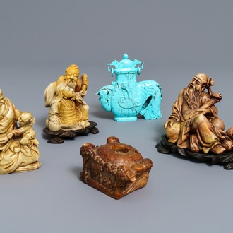 Cinq pièces en pierre à savon et turquoise sculptée, Chine, 19/20ème