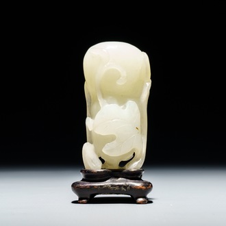 A Chinese white jade model of a gourd, 19th C.