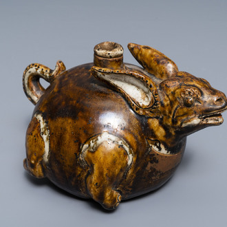 A Thai Sawankhalok brown-glazed rabbit kendi, 14/15th C.