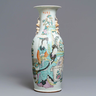 A large Chinese qianjiang cai vase with two ladies, 19/20th C.