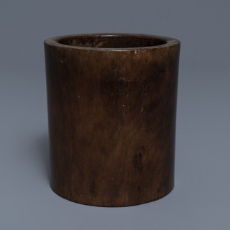 A Chinese huanghuali wood brush pot, 18/19th C.