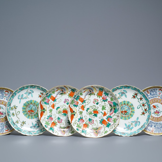 Trois paires d'assiettes en porcelaine de Chine, République