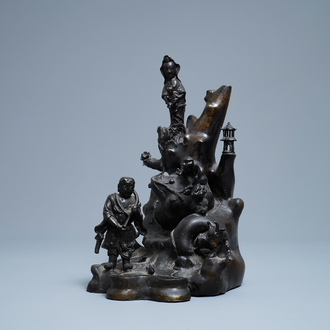 Un grand groupe en bronze figurant Guanyin à l'enfant sur un rocher, Chine, Ming