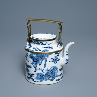 A large Chinese blue and white Vietnamese market 'Bleu de Hue' teapot with qilins, 19th C.