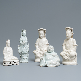 Cinq figures en porcelaine blanc de Chine de Dehua, 19/20ème
