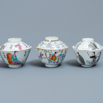 Trois bols couverts en porcelaine de Chine famille rose et grisaille, 19ème