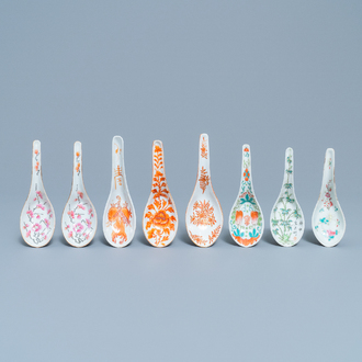 Eight Chinese famille rose and polychrome spoons, 19/20th C.