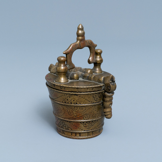 A bronze nest of weights, Nuremberg, Germany, 17th C.