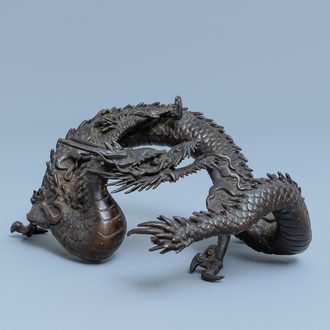 A Japanese bronze model of a dragon, Meiji, 19th C.