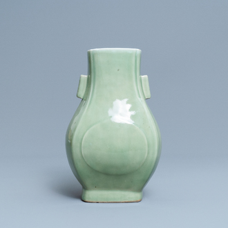 Un vase de forme 'fanghu' en porcelaine de Chine céladon monochrome, marque et époque de Qianlong