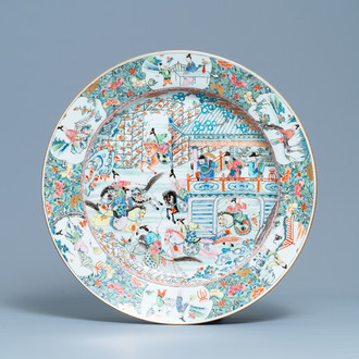 Un très grand plat en porcelaine de Chine famille rose à décor du 'Général Yang et Mu Guiying', Kangxi/Yongzheng