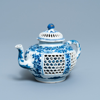 A Chinese blue and white reticulated double-walled teapot and cover, Transitional period