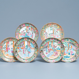 Six assiettes en porcelaine de Chine famille rose de Canton, 19ème