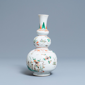 A Chinese famille verte double gourd vase, Kangxi