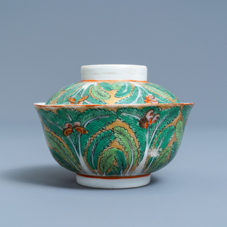 A Chinese Thai market Bencharong bowl and cover, 19th C.