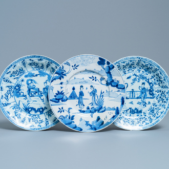 Three Chinese blue and white 'Long Eliza' plates, Kangxi/Yongzheng