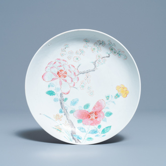 A Chinese famille rose plate with floral design, Yongzheng