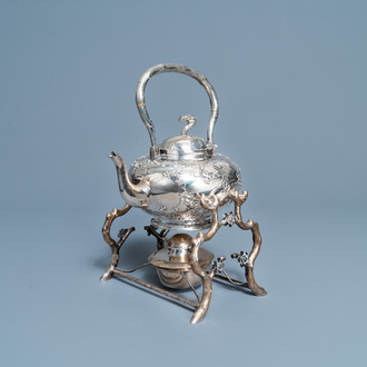 A Chinese silver teapot on stand, Luen Wo, Shanghai, 19th C.