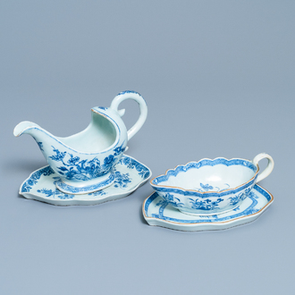 Two Chinese blue and white sauceboats on stands, Qianlong