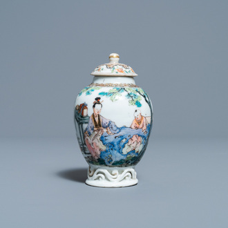 A fine Chinese famille rose tea caddy and cover, Yongzheng