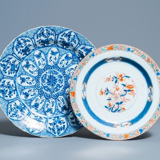 A Chinese blue and white 'lotus' dish and a famille verte dish, Kangxi