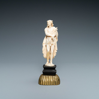 Une statue de Christ en ivoire, 'Ecce Homo', Dieppe, France, 18ème