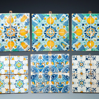 Six ensembles de quatre carreaux en faïence de Delft polychrome, 17ème