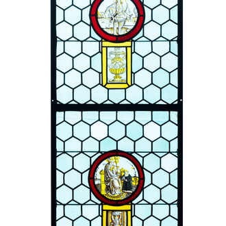 Un vitrail composé d'éléments en verre peint et teinté, France, 16ème