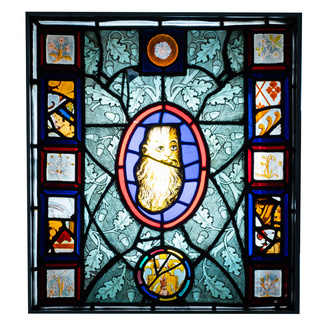 Un vitrail composé d'éléments en verre peint et teinté, Angleterre et/ou France, 15ème et après