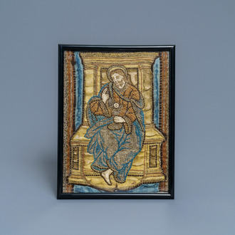 Een geborduurd textielfragment met Christus op de troon met een kelk, Italië, 16e eeuw