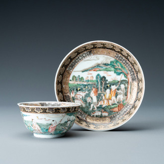 Une tasse et soucoupe en porcelaine de Chine famille rose à décor de la récolte, Yongzheng