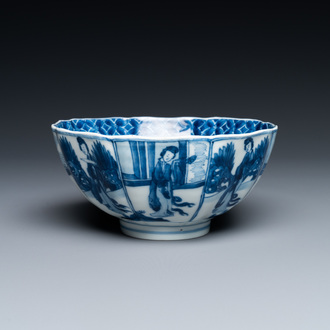 Un bol en porcelaine de Chine en bleu et blanc à décor de 'longues dames', marque de Chenghua, Kangxi