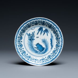 A Chinese blue and white 'frog' dish, Jiajing or Wanli