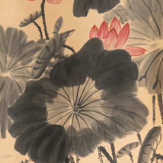 Lou Shibai (1918-2010), ink and color on paper: 'Lotus flowers'