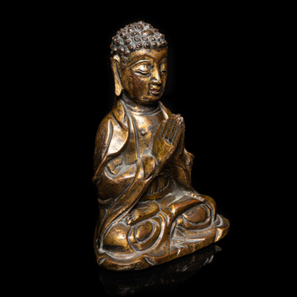 Een Koreaanse vergulde bronzen figuur van Boeddha, Goryeo, 12/13e eeuw