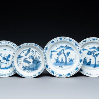 Quatre coupes en porcelaine de Chine en bleu et blanc, Wanli et époque Transition