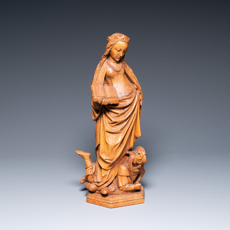 Un groupe en chène sculpté figurant 'Cathérine d'Alexandrie piétine Maxence', Pays-Bas, peut-être Utrecht, dernier quart du 15ème