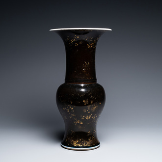 A Chinese monochrome black 'yenyen' vase with traces of gilding, Kangxi