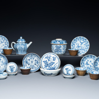 A collection of Chinese blue and white Ca Mau shipwreck porcelain, Kangxi/Yongzheng