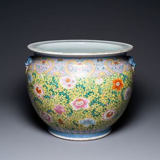 A large Chinese famille rose yellow-ground fish bowl with fine floral scrolls, 19th C.