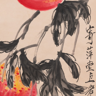 Ecole chinoise, d'après et avec la signature de Qi Baishi (1864 - 1957): 'Pêches', encre et couleurs sur papier