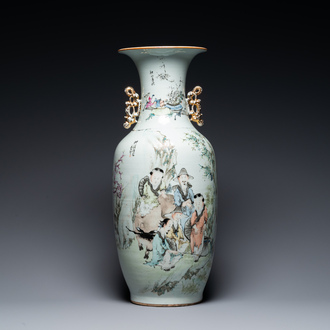 Vase en porcelaine de Chine qianjiang cai, marque de Ma Qing Yun 馬慶雲, daté 1920