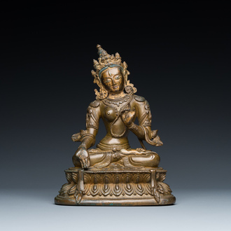 Tara en bronze doré, Sino-Tibet, 17/18ème