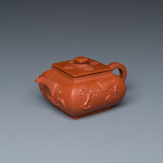 A Chinese Yixing stoneware teapot and cover, Kangxi