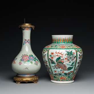 Un vase en porcelaine de Chine famille verte et un en famille rose sur fond céladon monté en lampe, 19ème